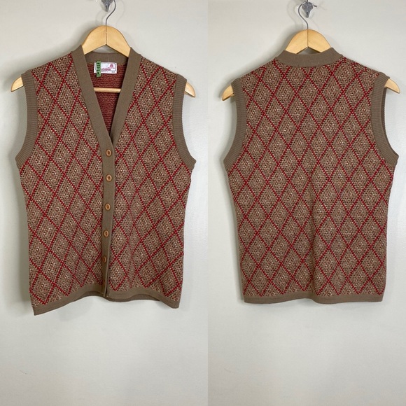 JEAN SCHUBIGER 100% PURE NEW WOOL VEST ARGYLE DESIGN MADE IN SPAIN SIZE 40 - Picture 1 of 9